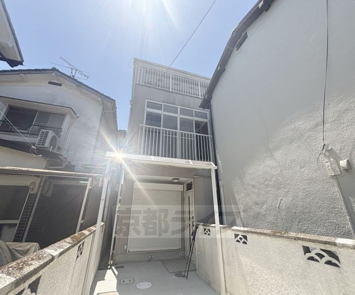 京都府長岡京市奥海印寺太鼓山 3階建 築36年9ヶ月