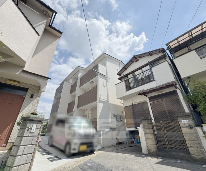 京都府京都市伏見区石田内里町 賃貸アパート