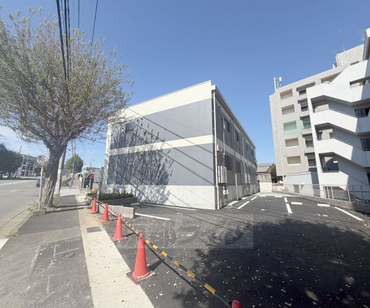 京都府京都市山科区椥辻封シ川町 賃貸マンション