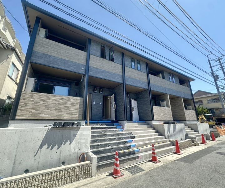 京都府京都市伏見区石田内里町 賃貸アパート