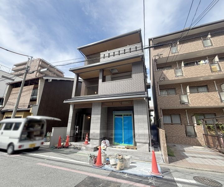 京都府京都市中京区竹屋町 賃貸アパート