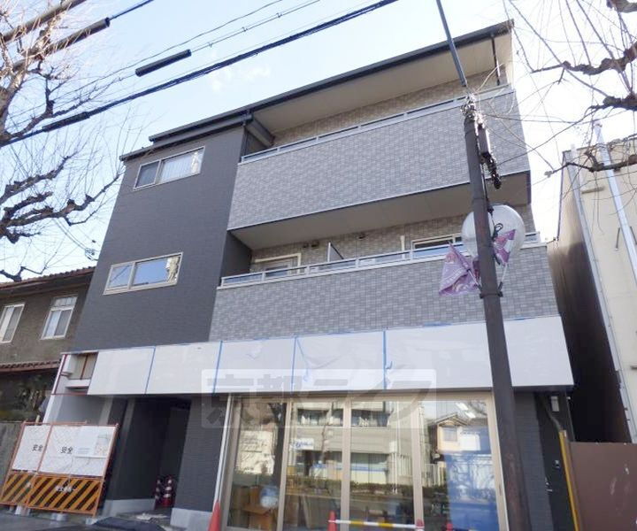 京都府京都市北区小山東大野町 3階建 築11年9ヶ月