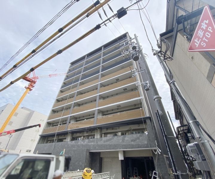 京都府京都市右京区西院西溝崎町 10階建 
