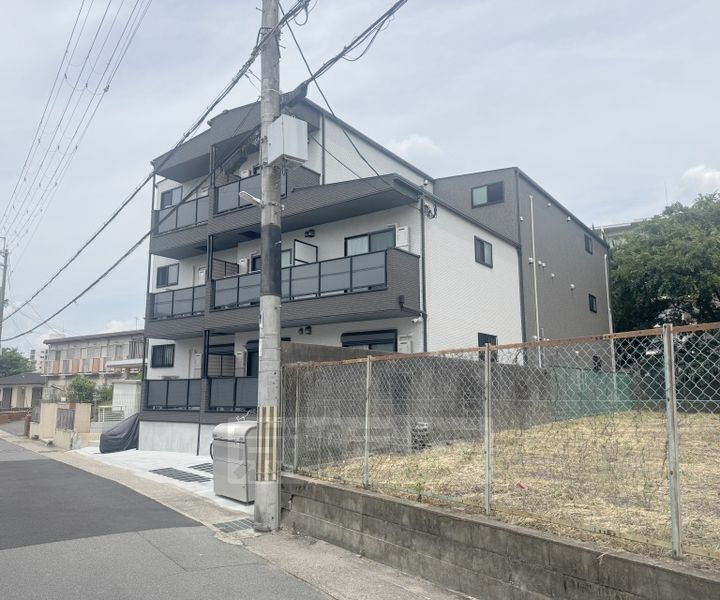 京都府京都市山科区東野北井ノ上町 賃貸アパート