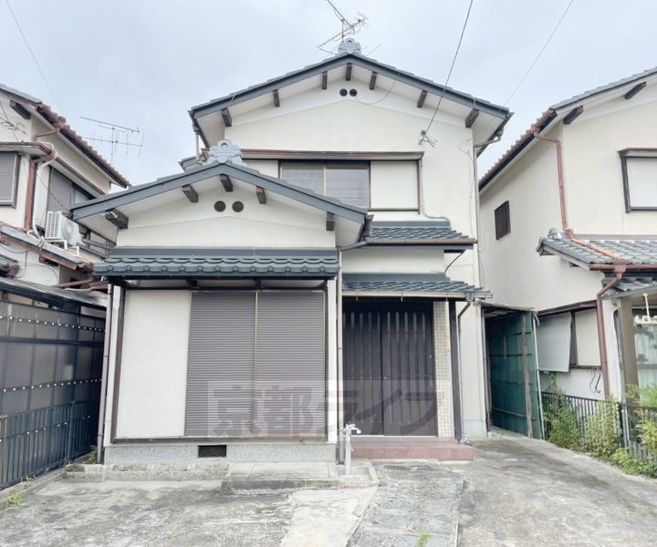 京都府木津川市木津八ケ坪 2階建 築49年1ヶ月