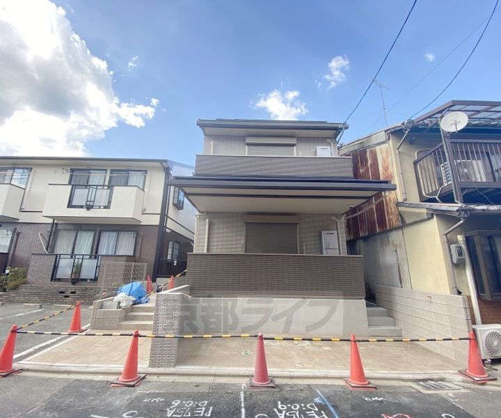 京都府京都市上京区七番町 賃貸アパート