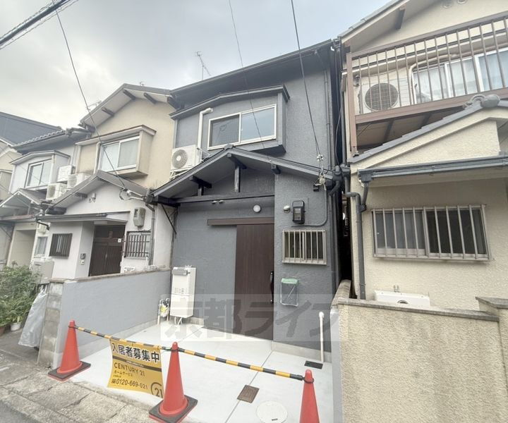 京都府京都市伏見区醍醐外山街道町 賃貸一戸建て