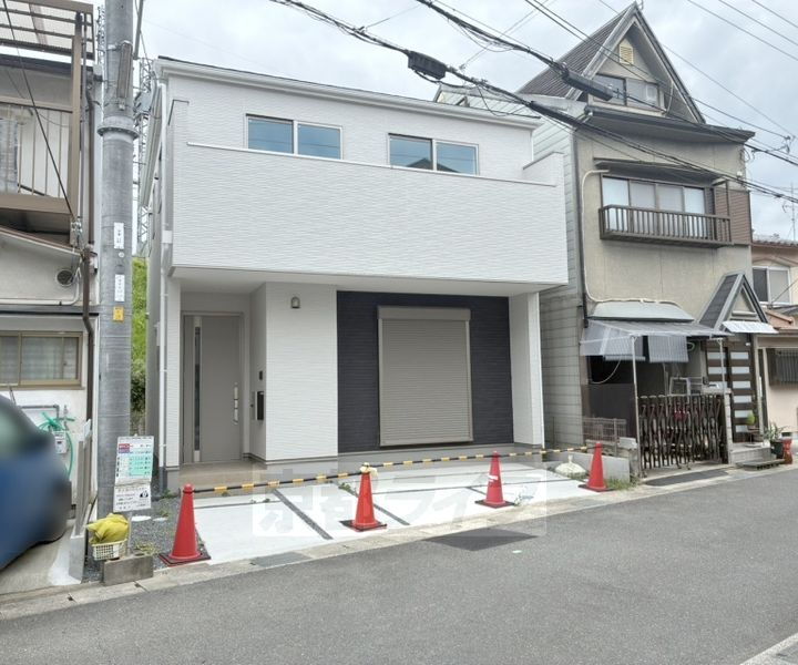 城陽市枇杷庄島ノ宮貸家２期１号地