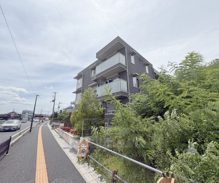 滋賀県草津市草津１丁目 賃貸アパート