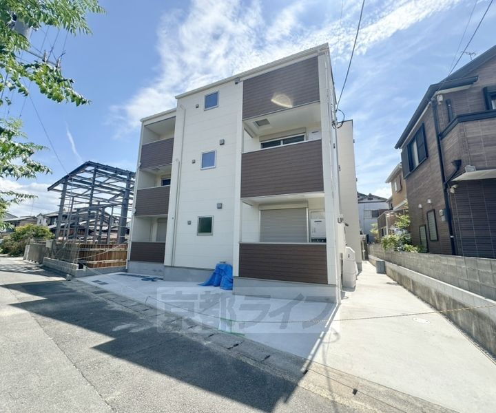 京都府京都市伏見区向島上林町 賃貸アパート