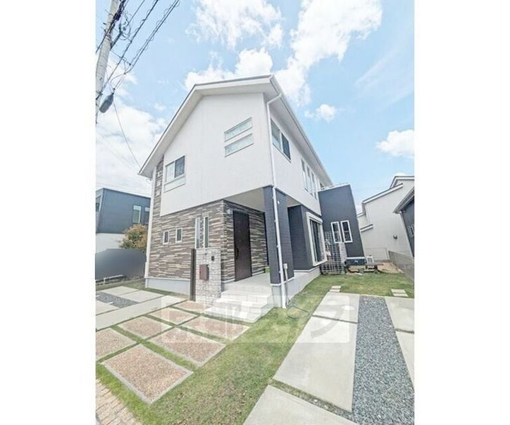 京都府京田辺市同志社山手２丁目 賃貸一戸建て