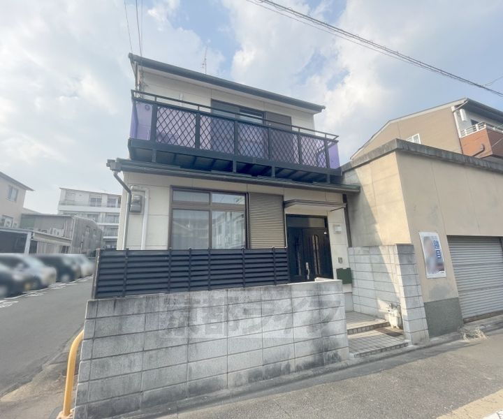 京都府京都市南区西九条東御幸田町 賃貸一戸建て