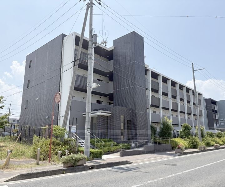 滋賀県草津市南草津４丁目 賃貸マンション