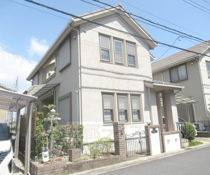 京都府京田辺市山手南３丁目 賃貸一戸建て
