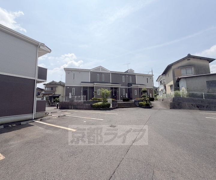 滋賀県大津市千町２丁目 賃貸アパート