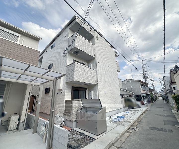 京都府京都市右京区太秦安井辰巳町 賃貸アパート