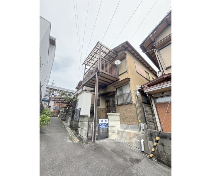京都府宇治市広野町小根尾 2階建 築49年7ヶ月