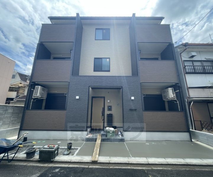 京都府京都市東山区福稲上高松町 賃貸アパート