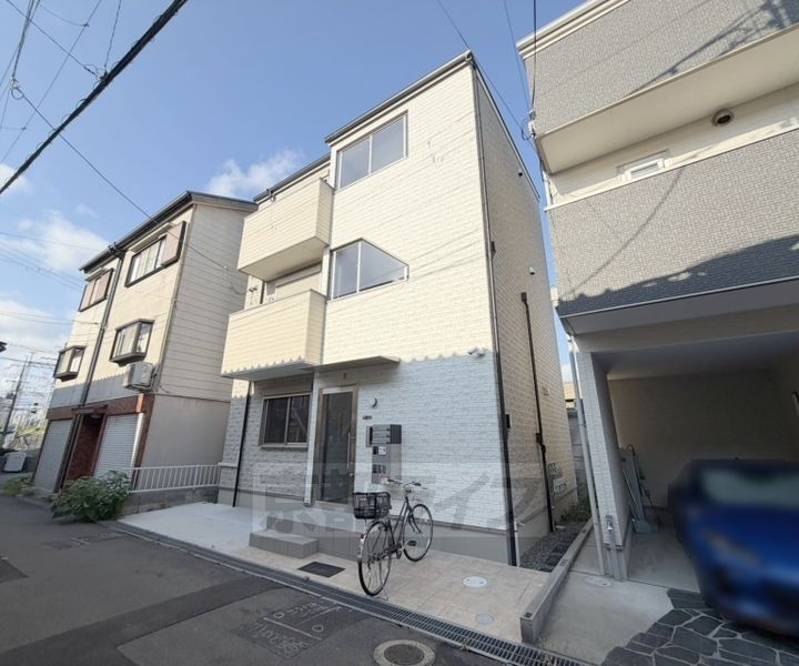 大阪府枚方市町楠葉２丁目 賃貸アパート