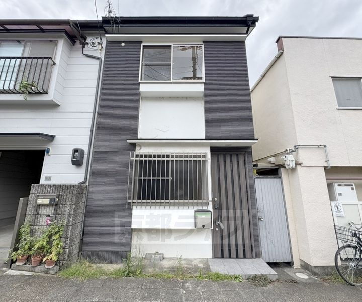 京都府京都市伏見区深草直違橋片町 2階建 築63年1ヶ月