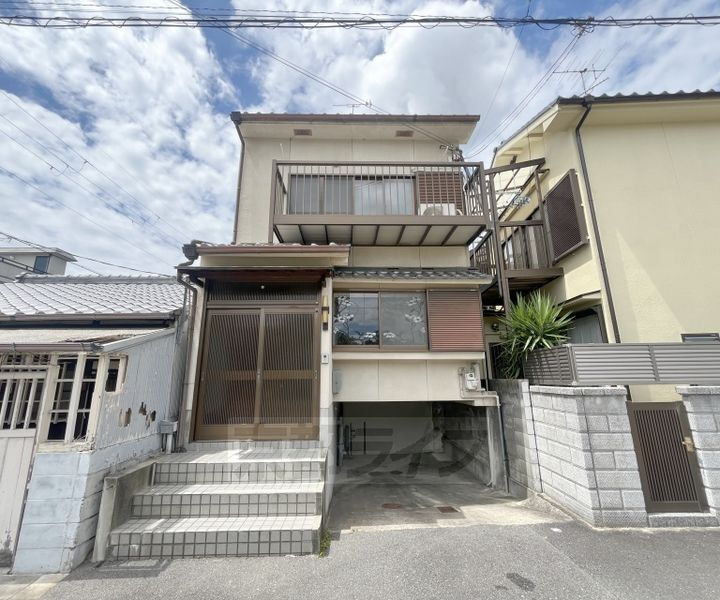 京都府京都市西京区桂久方町 賃貸一戸建て