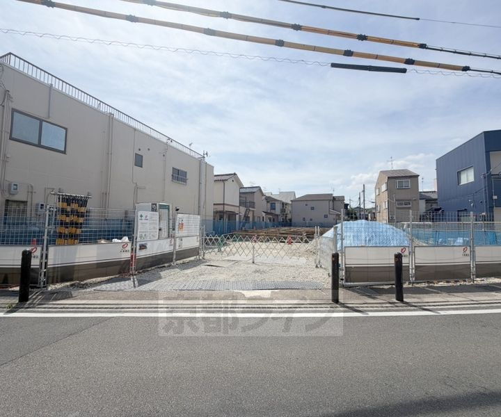 京都府城陽市富野 3階建 