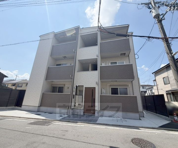 京都府京都市伏見区深草寺内町 賃貸アパート