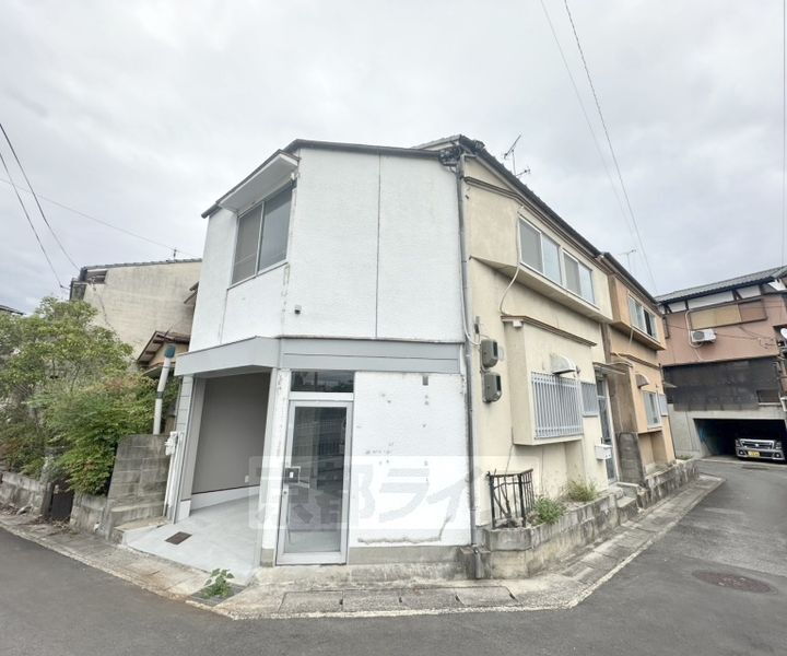 京都府京都市伏見区醍醐外山街道町 賃貸一戸建て