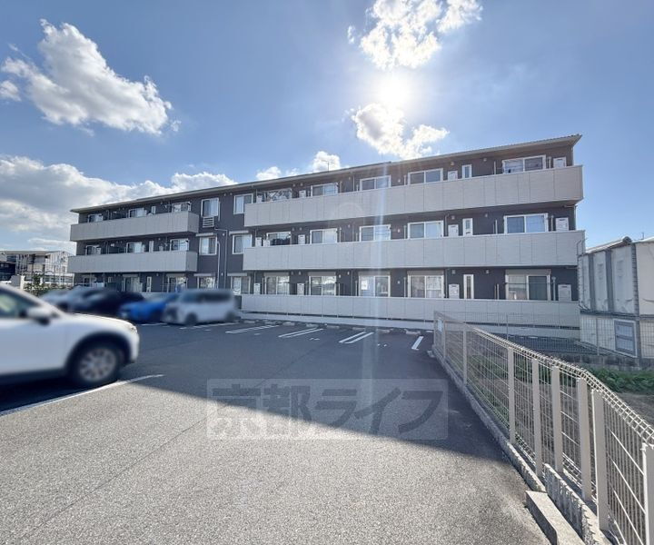 滋賀県草津市野路８丁目 賃貸アパート