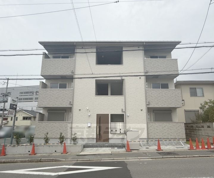 京都府京都市伏見区醍醐高畑町 賃貸アパート