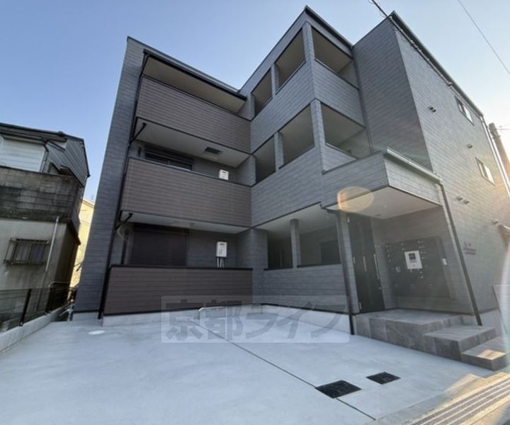 大阪府枚方市牧野阪３丁目 賃貸アパート