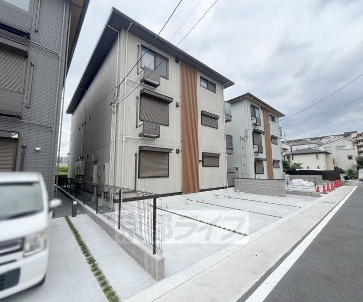 京都府京都市西京区松室吾田神町 賃貸アパート