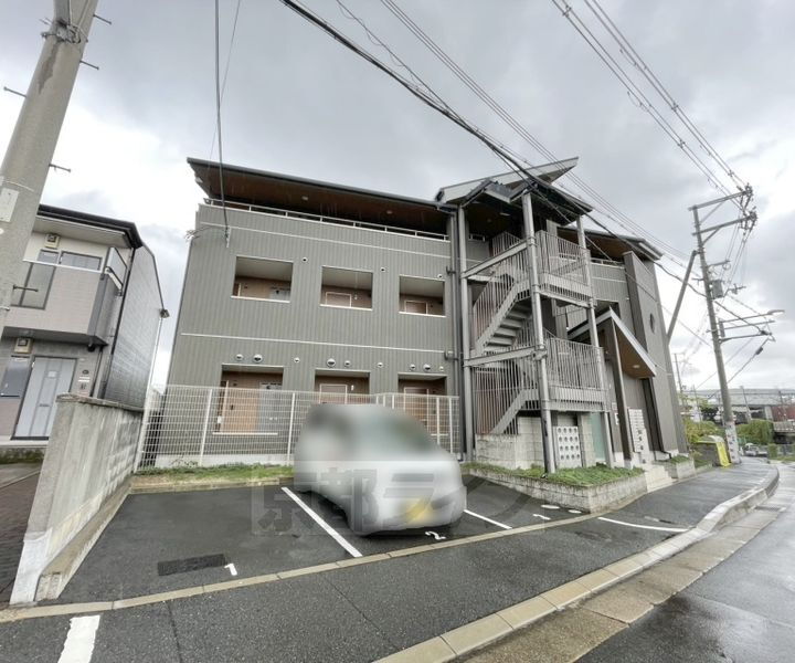 大阪府枚方市長尾東町１丁目 賃貸アパート