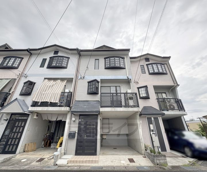 京都府京都市伏見区久我森の宮町 賃貸一戸建て