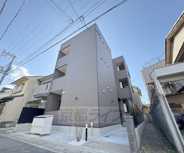 京都府京都市伏見区深草勧進橋町 賃貸アパート