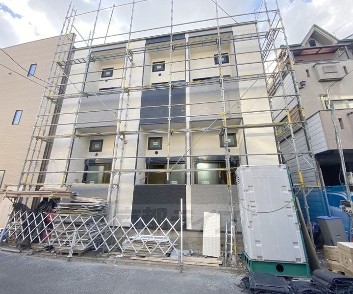 京都府京都市右京区西院四条畑町 賃貸アパート