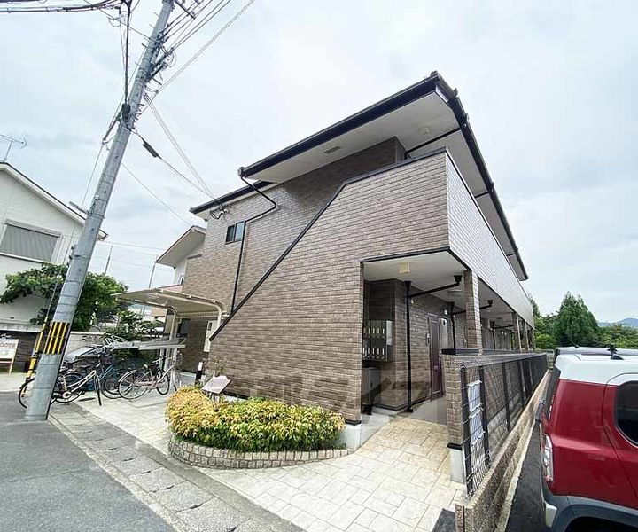 京都府京都市右京区梅津開キ町 賃貸マンション