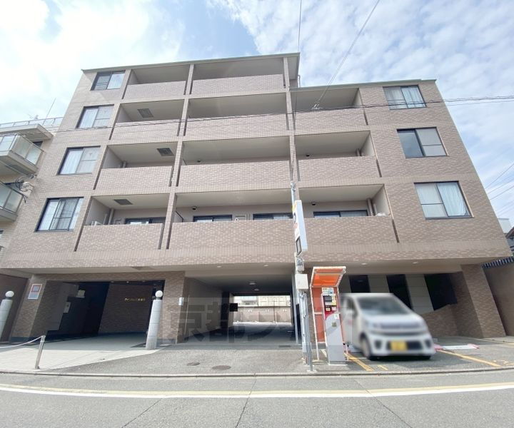 京都府京都市中京区西ノ京中御門西町 賃貸マンション