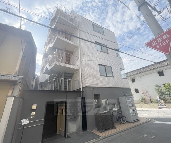 京都府京都市東山区小松町 賃貸マンション