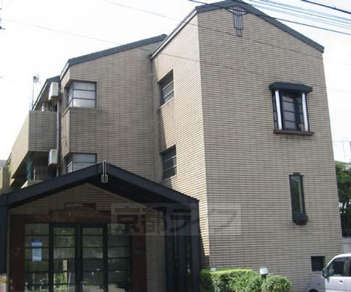 京都府京都市左京区岡崎円勝寺町 賃貸マンション