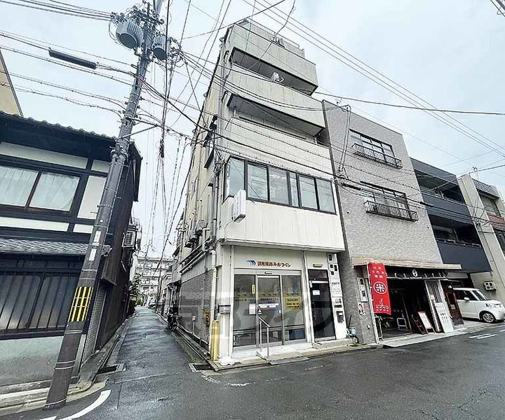 京都府京都市東山区三吉町 賃貸マンション