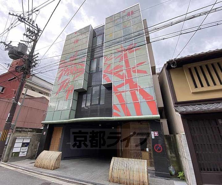 京都府京都市東山区中之町 築34年2ヶ月 5階建