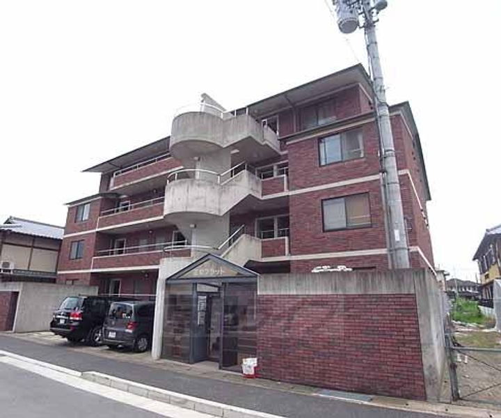 京都府京都市北区上賀茂畔勝町 賃貸マンション