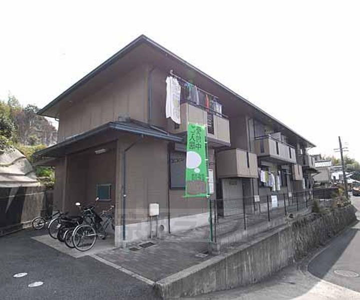 京都府京都市伏見区深草石峰寺山町 2階建 築27年7ヶ月