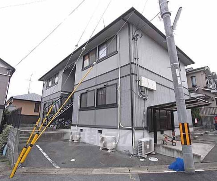 京都府京都市伏見区深草大亀谷東安信町 賃貸アパート