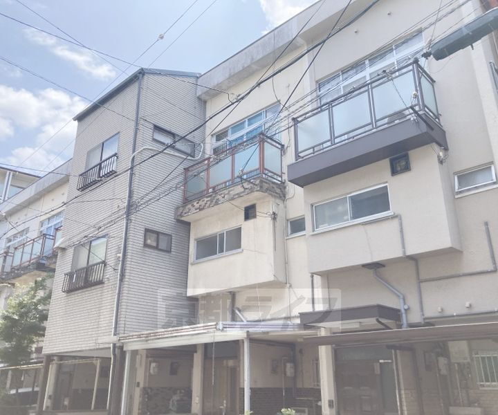 京都府京都市伏見区深草泓ノ壺町 賃貸一戸建て