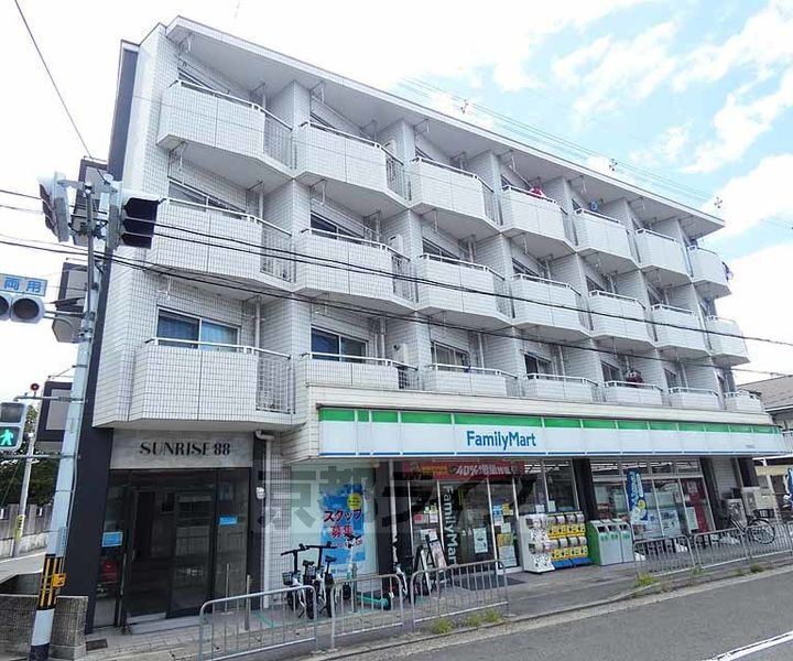 京都府京都市伏見区竹田内畑町 4階建