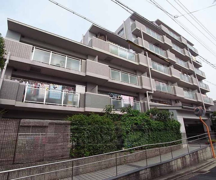 京都府京都市伏見区新中町 築29年5ヶ月 7階建