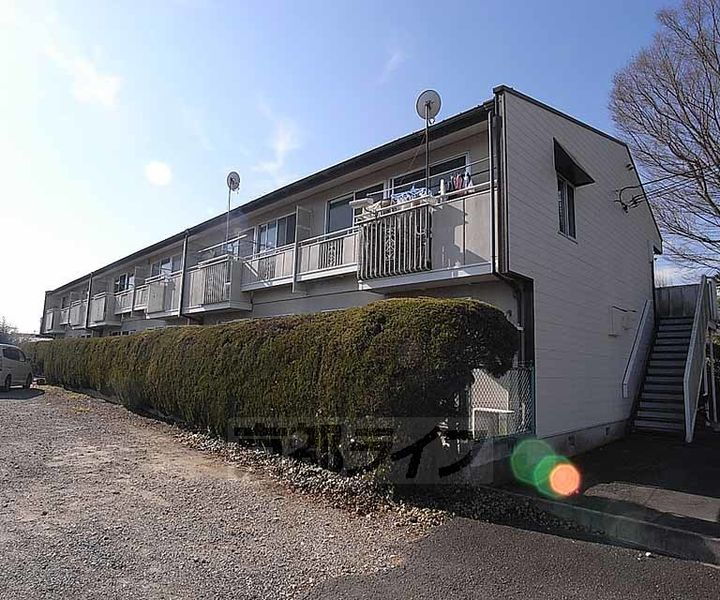 京都府京都市西京区大原野北春日町 賃貸アパート