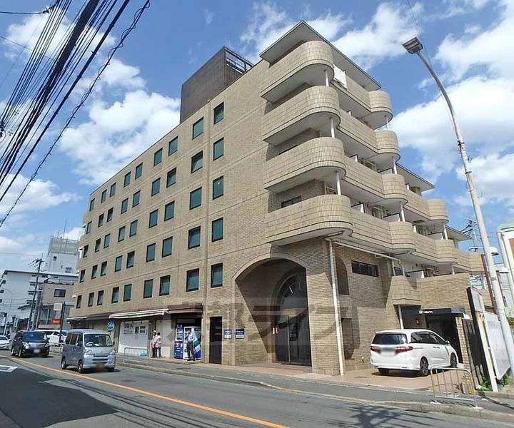 京都府京都市西京区山田車塚町 賃貸マンション